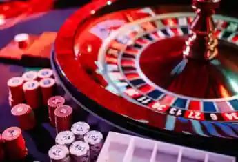 Filipino player enjoying live baccarat on timetobet casino mobile interface